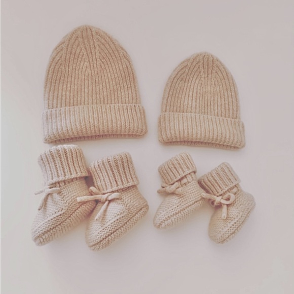 Merino wool beanie. 6-12 months - Picture 3 of 3